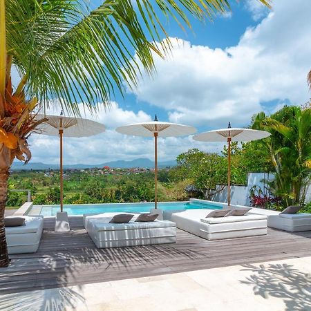 Villa Rasa Senang, With Private Cook And Pool Karangasem Extérieur photo